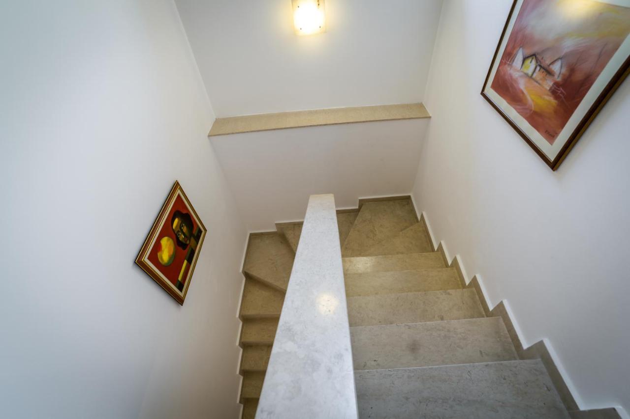 Helena Vip Villas And Suites Slantschew brjag Exterior foto