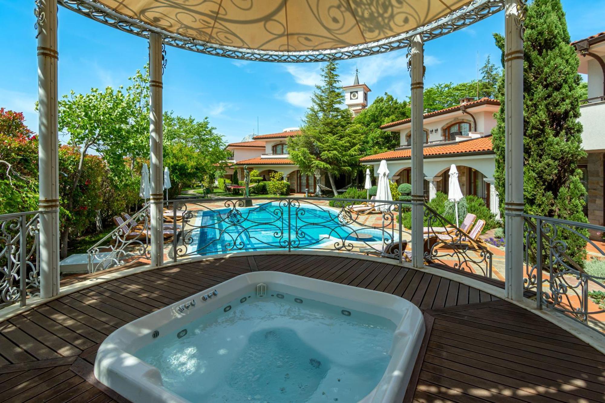 Helena Vip Villas And Suites Slantschew brjag Exterior foto