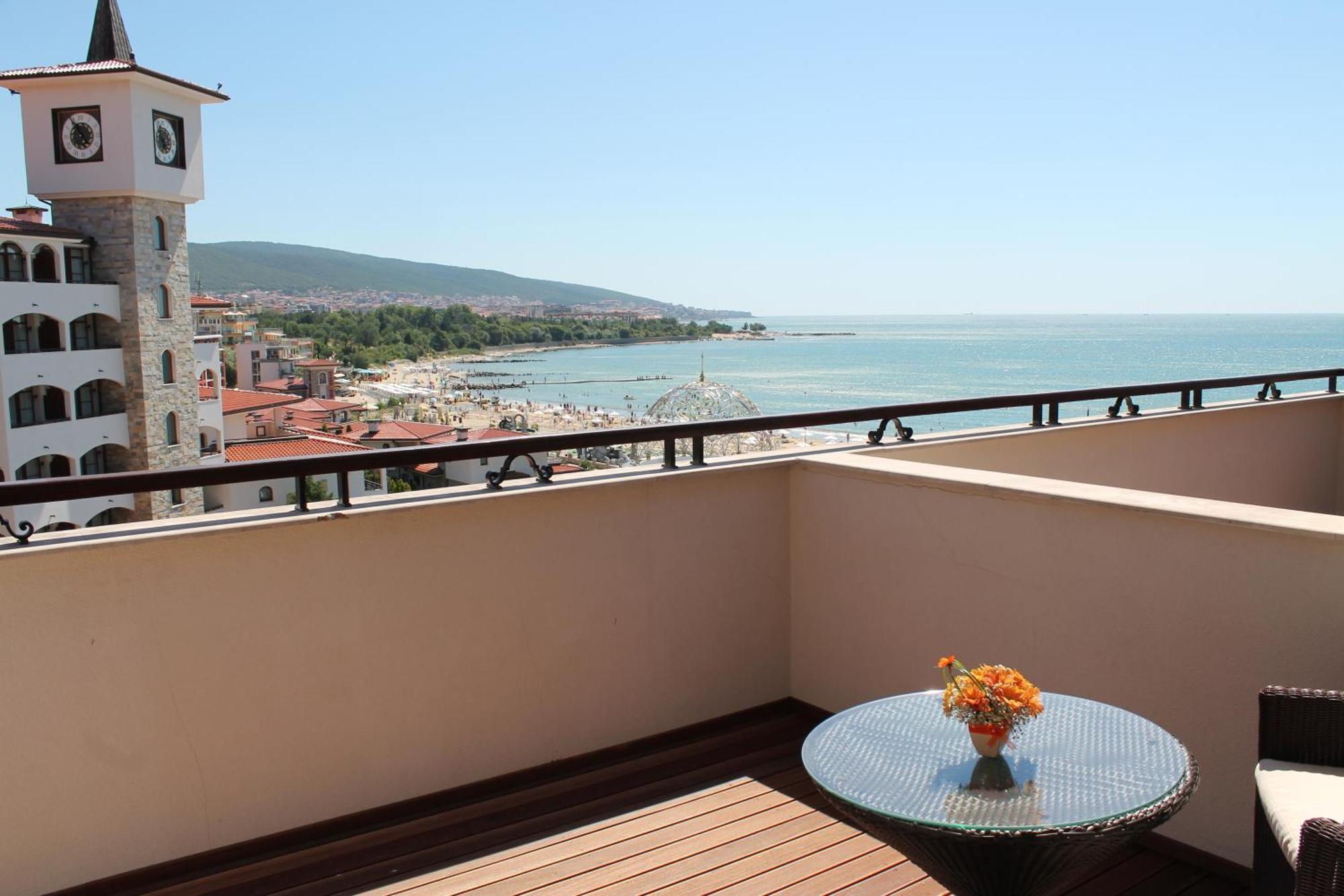 Helena Vip Villas And Suites Slantschew brjag Exterior foto