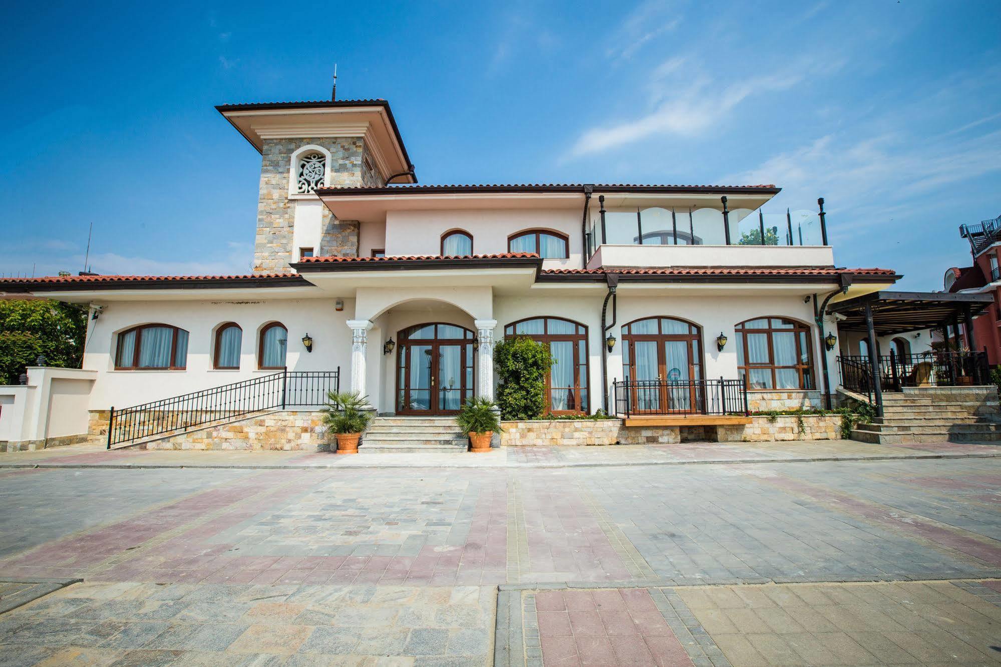 Helena Vip Villas And Suites Slantschew brjag Exterior foto