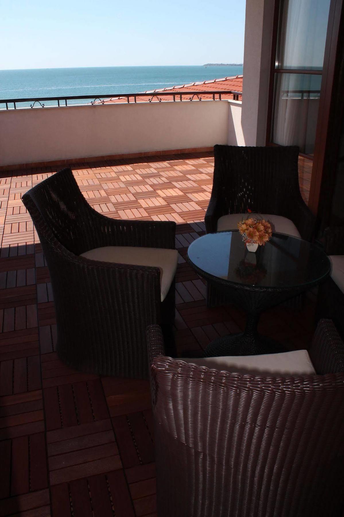 Helena Vip Villas And Suites Slantschew brjag Exterior foto
